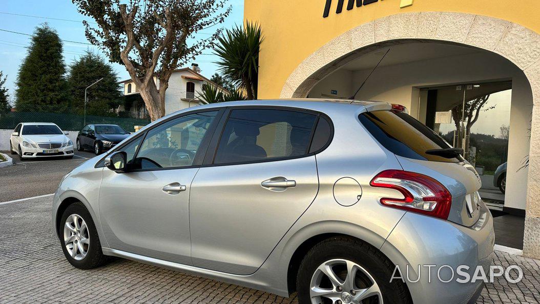 Peugeot 208 de 2013