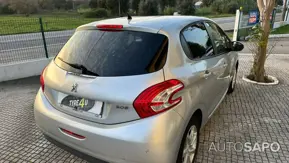 Peugeot 208 de 2013