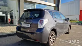 Toyota Verso de 2011