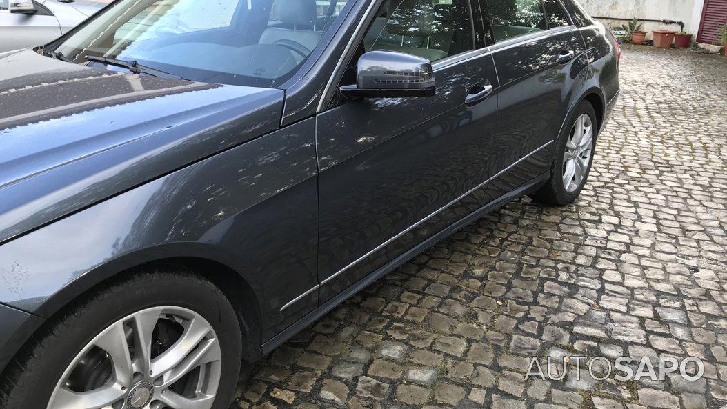 Mercedes-Benz Classe E 300 BlueTEC Hybrid Avantgard de 2013