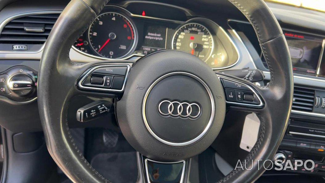 Audi A4 Avant 2.0 TDi S-line de 2012