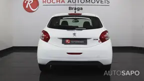 Peugeot 208 de 2013