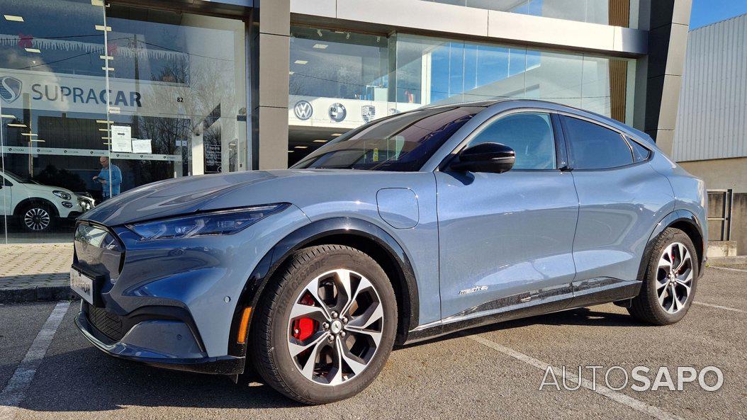 Ford Mustang Mach-E de 2023