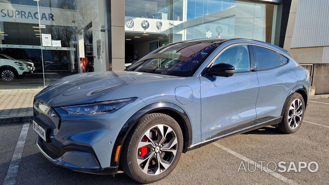 Ford Mustang Mach-E de 2023