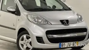 Peugeot 107 1.0 Black&Silver de 2010