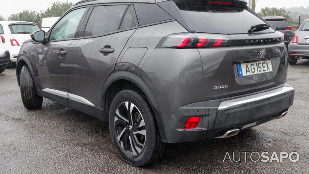 Peugeot 2008 1.2 PureTech Active de 2021