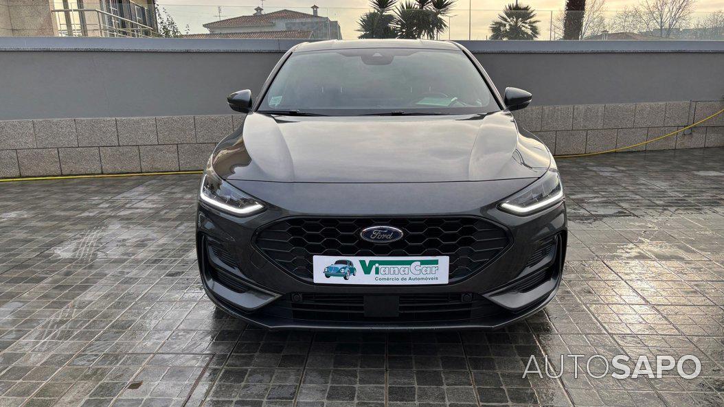 Ford Focus 1.0 EcoBoost MHEV ST-Line de 2024