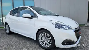 Peugeot 208 1.5 HDI Signature de 2018