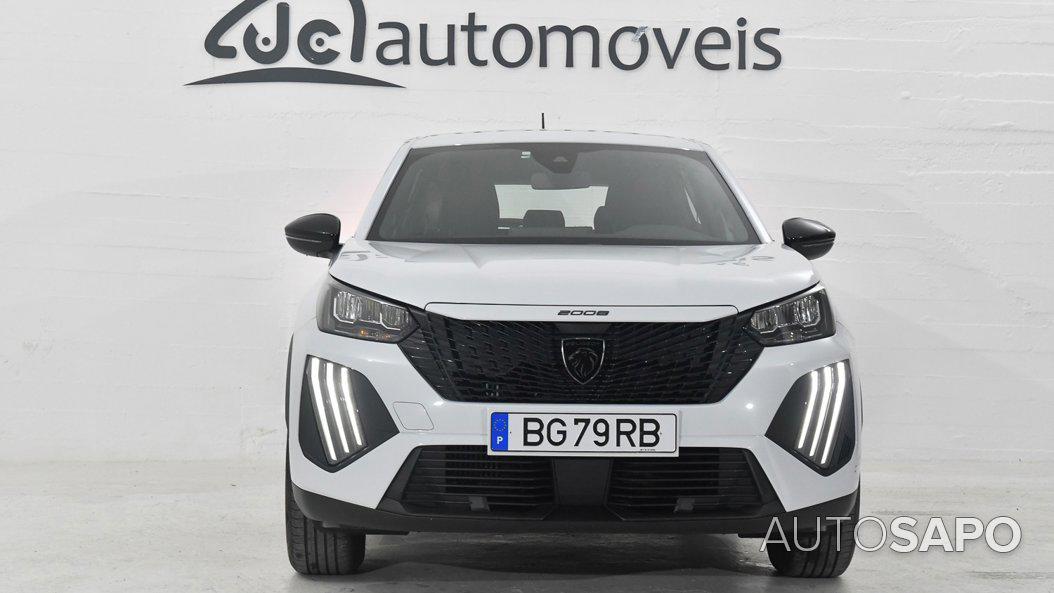 Peugeot 2008 1.2 PureTech Active de 2024