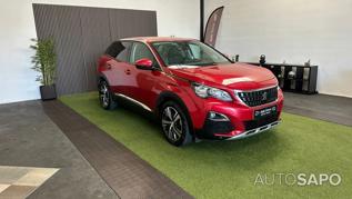 Peugeot 3008 1.2 PureTech Allure J18 de 2017