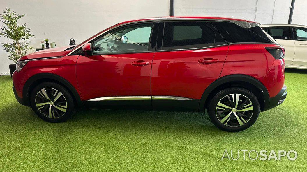 Peugeot 3008 1.2 PureTech Allure J18 de 2017