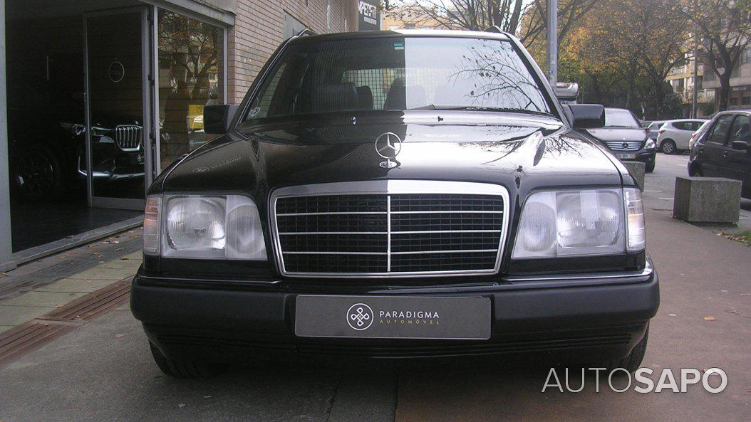 Mercedes-Benz 300 TE-24 Estate (W124) de 1990