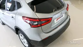 Nissan Qashqai 1.5 dCi Acenta C/Barras de Tejadilho de 2021