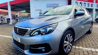 Peugeot 308 1.2 PureTech Allure EAT8 de 2019