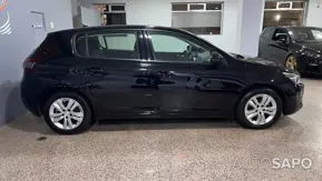 Peugeot 308 1.2 PureTech Allure EAT8 de 2019