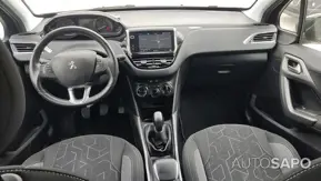 Peugeot 2008 1.2 PureTech Allure de 2016