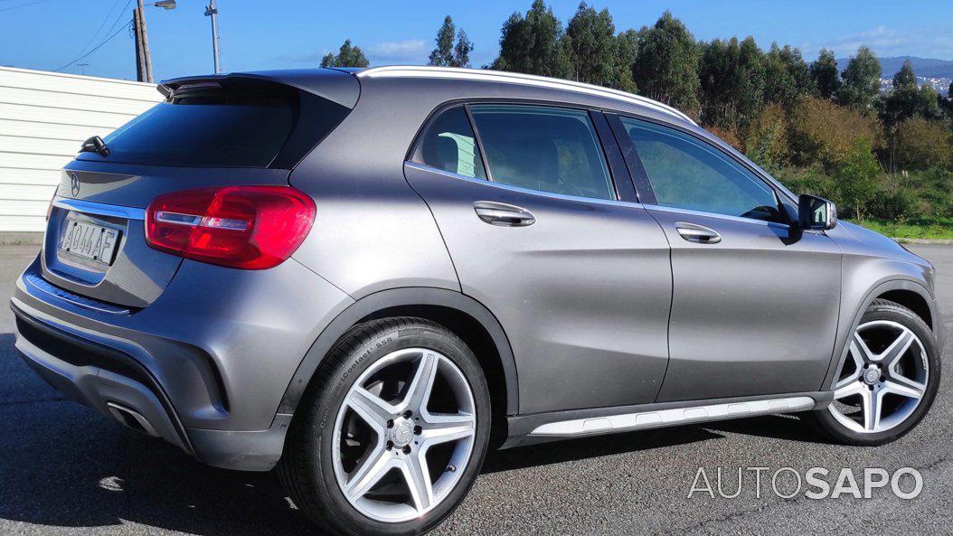 Mercedes-Benz Classe GLA 220 d AMG Line de 2014