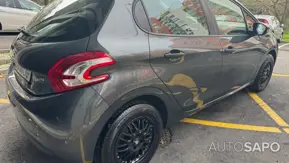 Peugeot 208 de 2013