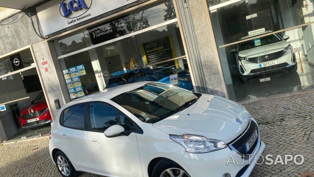 Peugeot 208 de 2014