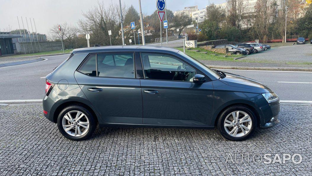 Skoda Fabia 1.0 TSI Ambition DSG de 2021