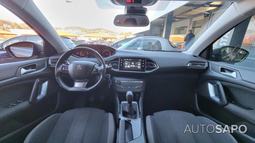 Peugeot 308 1.2 PureTech Access de 2015