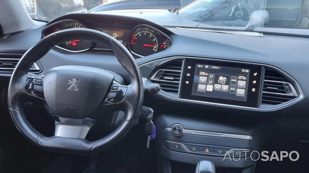 Peugeot 308 1.2 PureTech Access de 2015