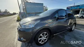 Peugeot 208 de 2012