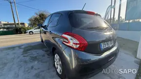 Peugeot 208 de 2012