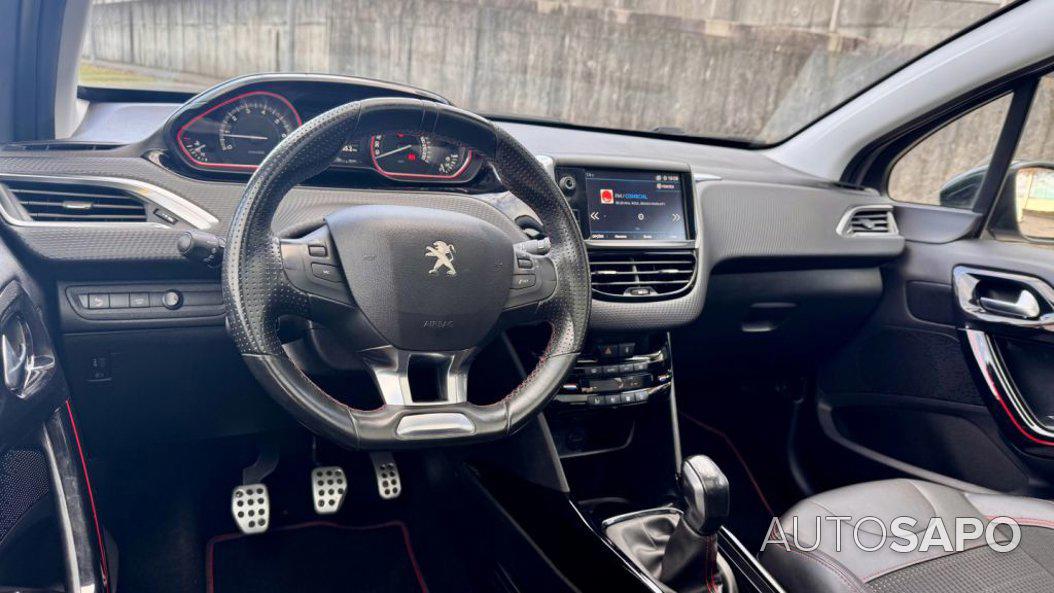 Peugeot 2008 1.2 PureTech GT Line de 2018