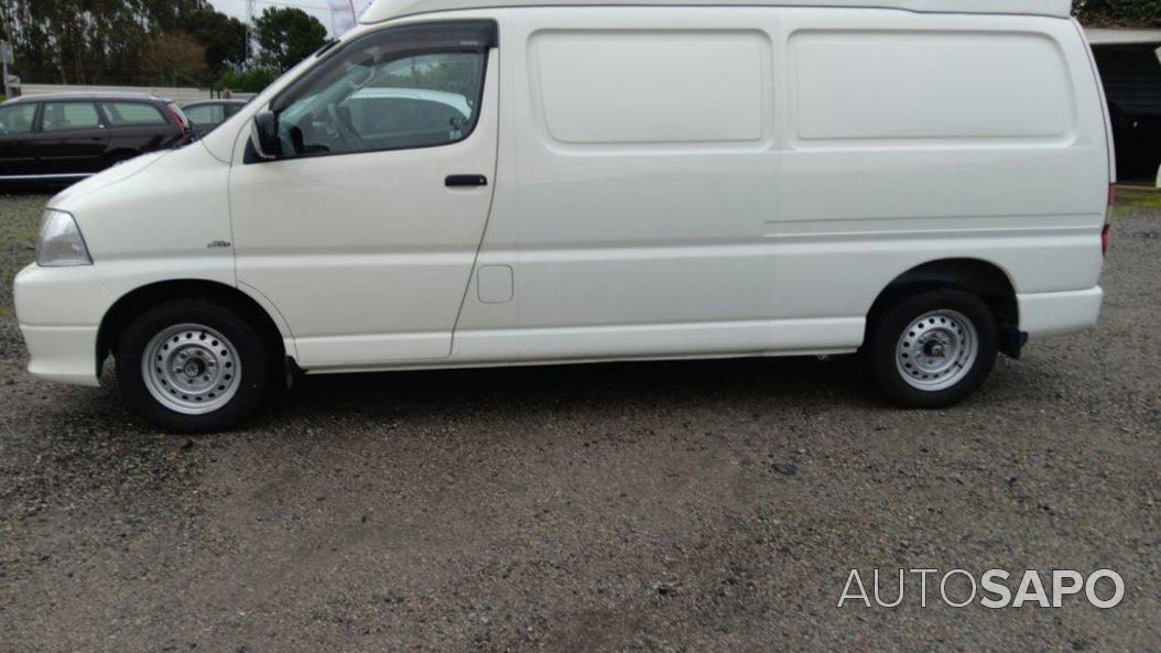 Toyota Hiace 2.4 D LXH22L TA de 2007