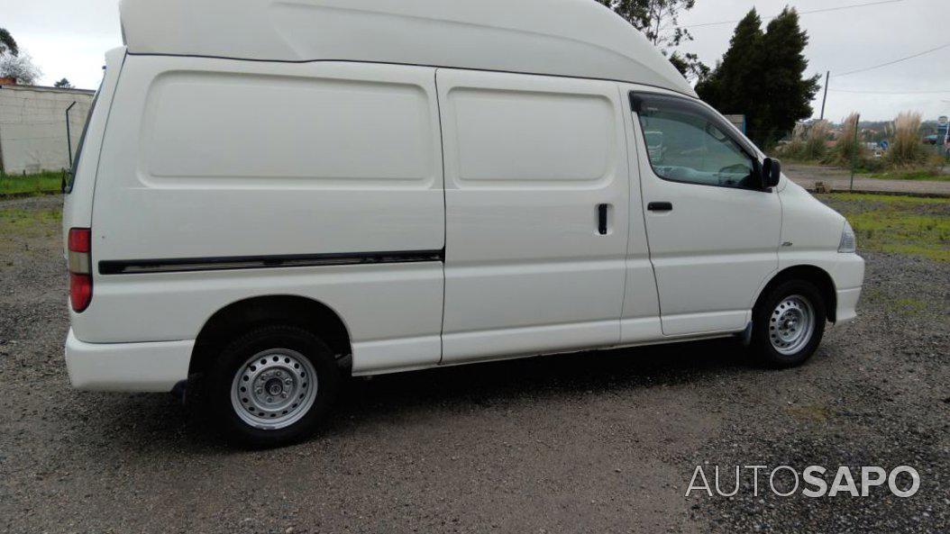 Toyota Hiace 2.4 D LXH22L TA de 2007