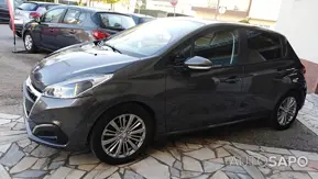 Peugeot 208 1.2 PureTech Life Signature de 2018