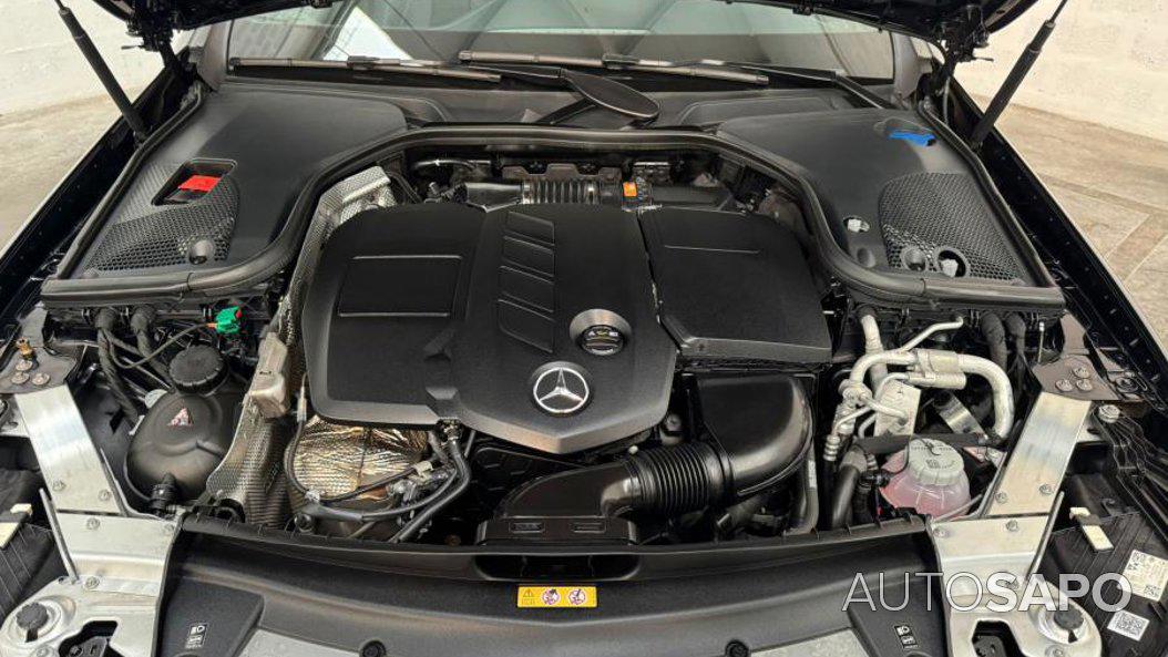 Mercedes-Benz Classe E 300 de AMG Line de 2020