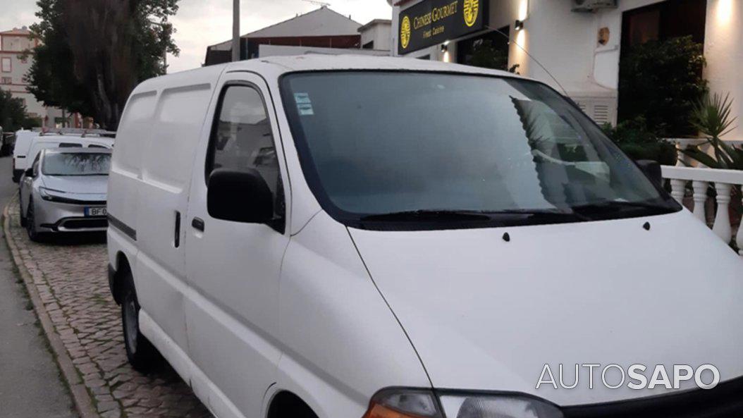 Toyota Hiace 2.4 D LH102L de 1998