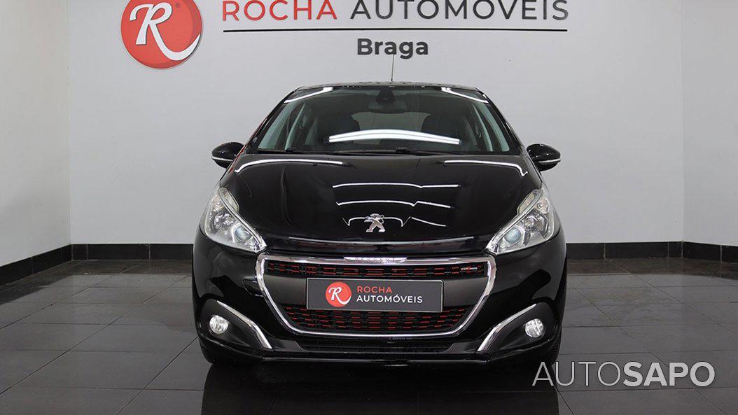 Peugeot 208 de 2015