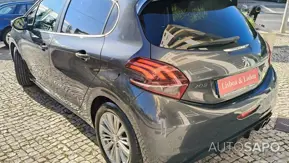 Peugeot 208 1.2 PureTech Style de 2016