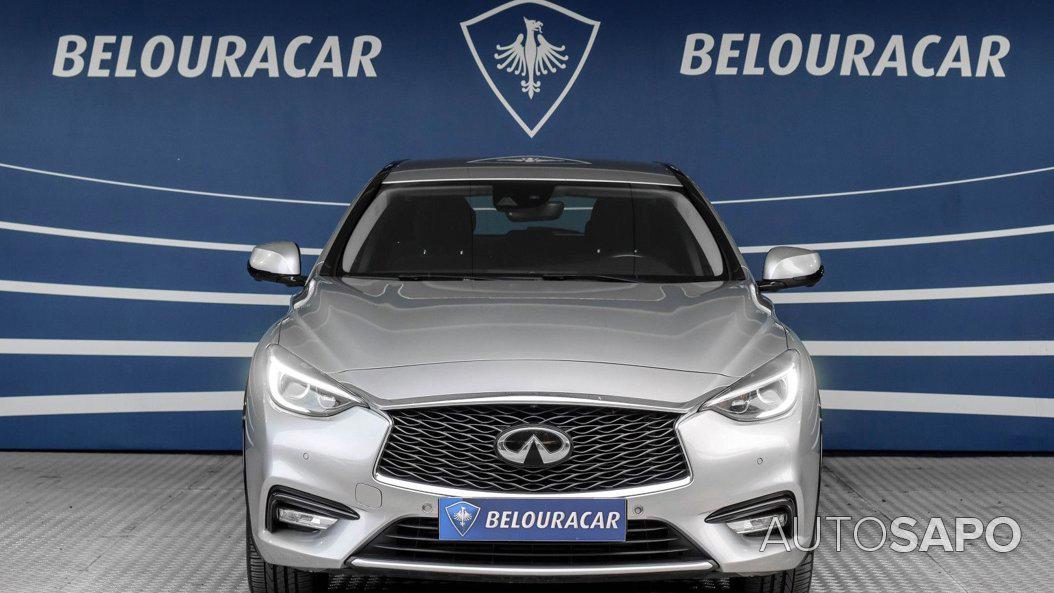 Infiniti Q30 1.6T PURE de 2016