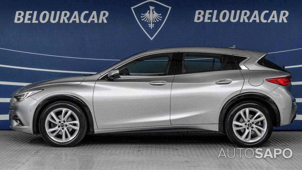 Infiniti Q30 1.6T PURE de 2016