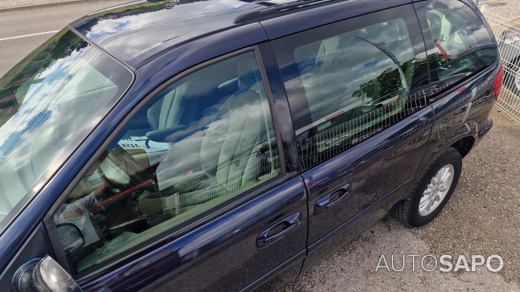 Chrysler Voyager 2.5 CRD SE de 2006