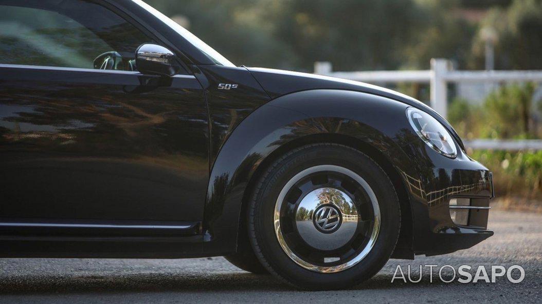 Volkswagen New Beetle de 2013