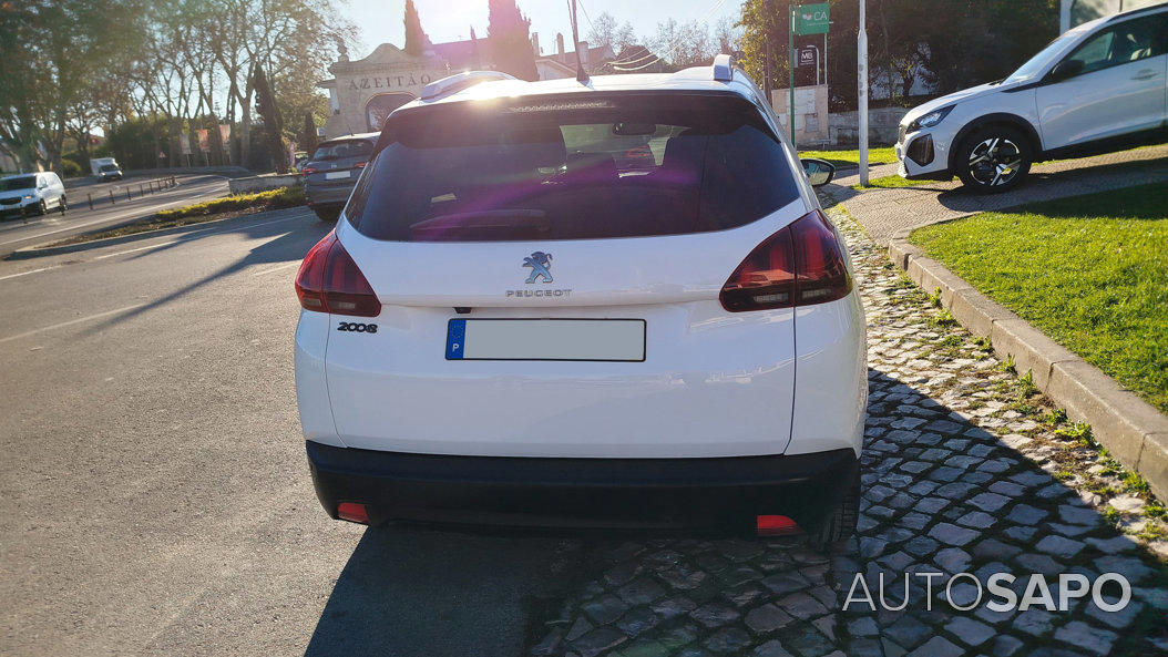 Peugeot 2008 1.2 PureTech Style de 2018