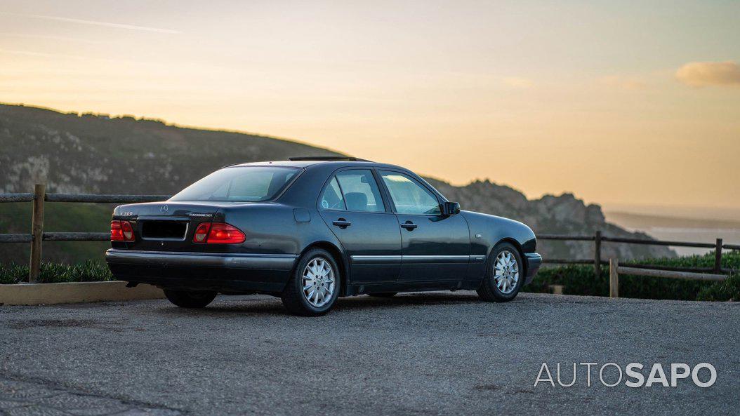 Mercedes-Benz Classe E 300 TD Elegance de 1997