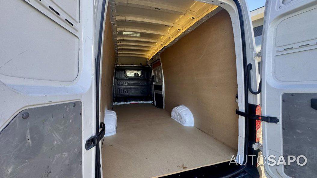 Volkswagen Crafter 35 2.0 TDI Longo Tecto Alto de 2017