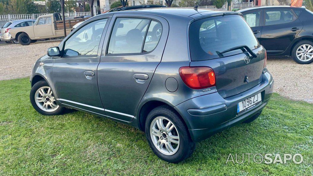 Toyota Yaris 1.0 VVT-i Comfort de 2005