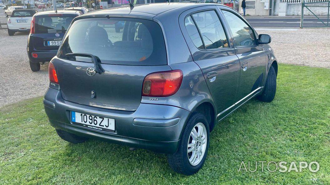 Toyota Yaris 1.0 VVT-i Comfort de 2005