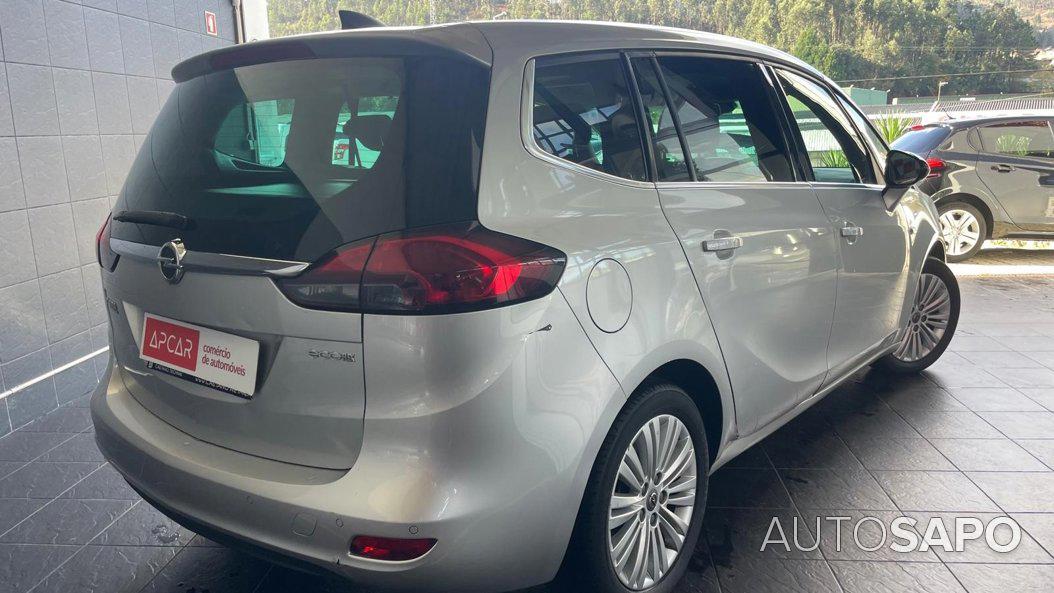 Opel Zafira de 2016