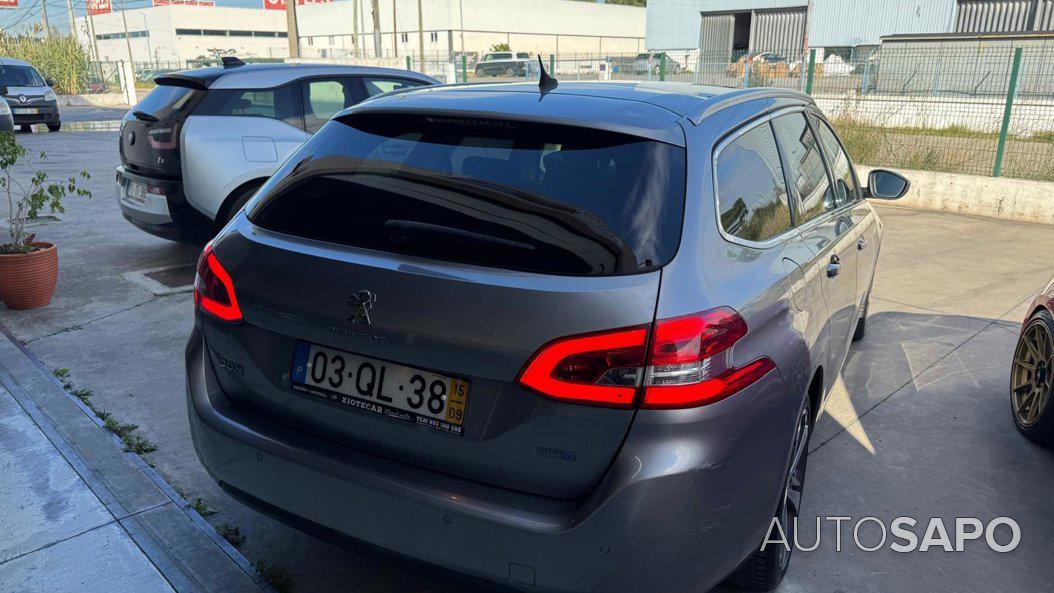 Peugeot 308 1.6 BlueHDi Allure J18 EAT6 de 2015