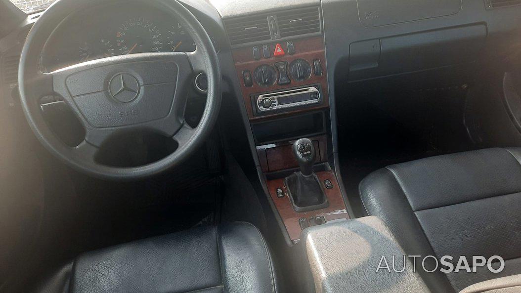 Mercedes-Benz Classe C 220 D Classic de 1998