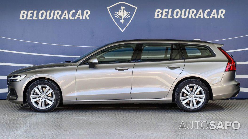 Volvo V60 2.0 B4 Momentum Geartronic de 2021