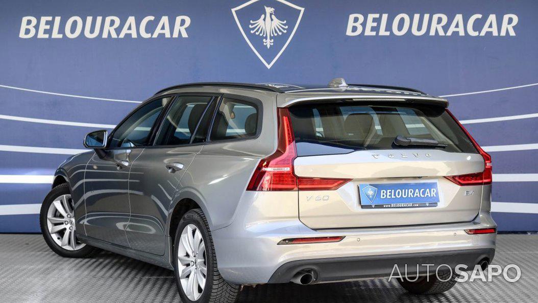 Volvo V60 2.0 B4 Momentum Geartronic de 2021